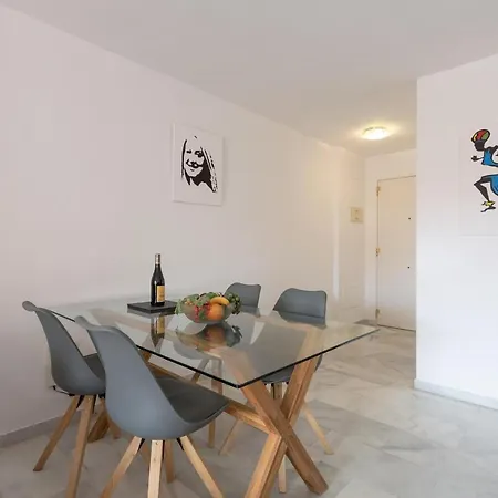 925 Apartment *