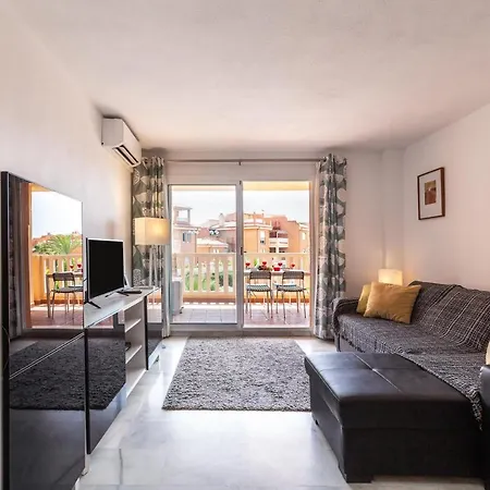 Apartment 925